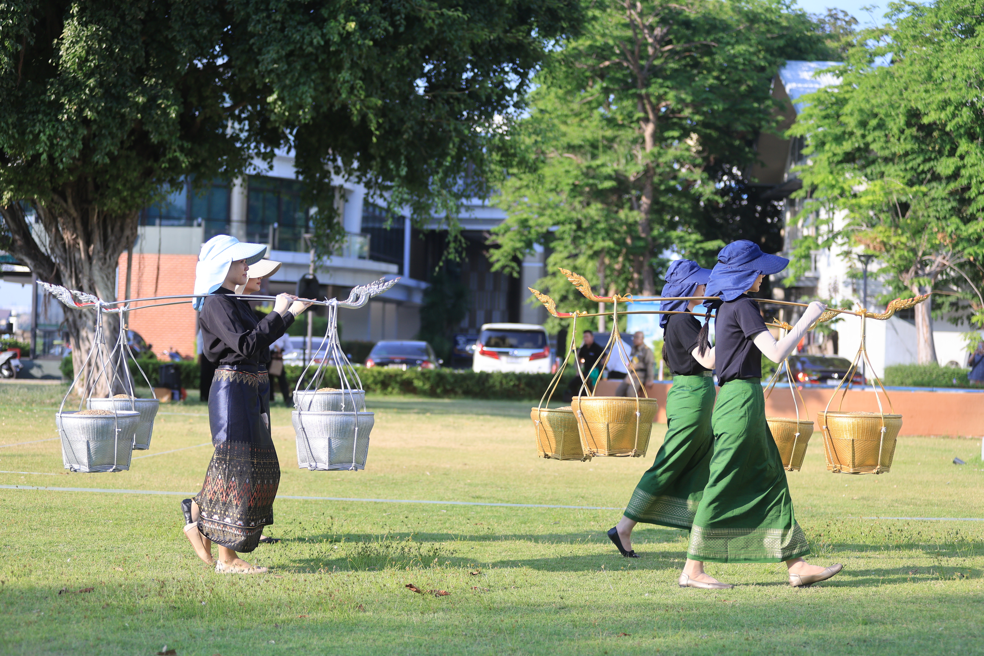 title - ส.ป.ก. ร่วมฝึกซ้อมริ้วขบวนอิสริยยศ ในพระราชพิธีพืชมงคลจรดพระนังคัลแรกนาขวัญ ประจำปี 2569 (ซ้อมกรณีพิเศษ ครั้งที่ 1)